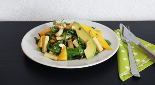 Rucola-Salat mit Mango und Avocado