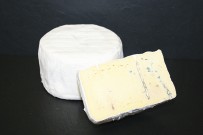 Anderlbauer Käsespezialitäten, Kuhbrie mit Blauschimmel