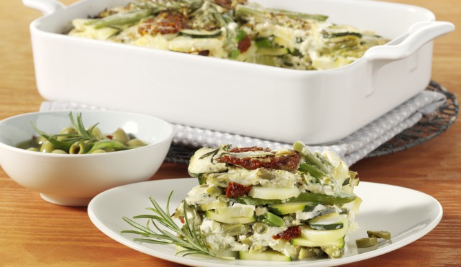 Gemüseauflauf mit Zucchini-Frischkäse von Arla Buko - Rezept - Käseweb