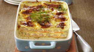 Schwarzwurzel-Lachs-Lasagne mit Arla Finello