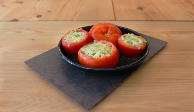 Gefüllte Tomaten - Rezept - Käseweb