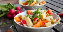 Fruchtig-nussiger Salat